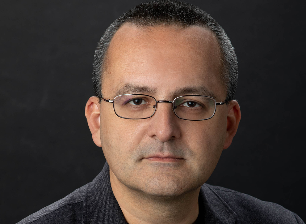 Portrait photo of Alberto Cairo by JCA Photography