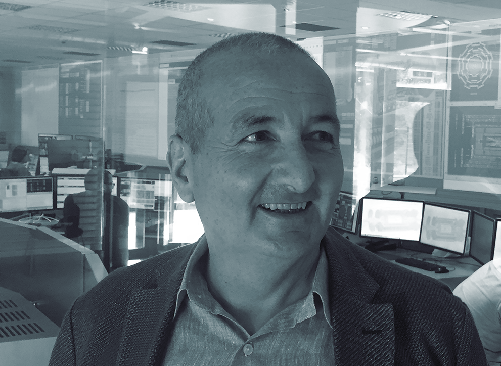 Portrait photo of Andrea Saltelli, co-editor of 'The Politics of Modelling.'